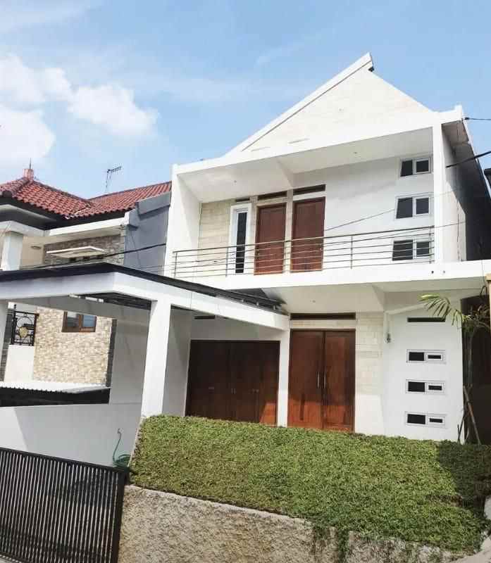 dijual rumah sunrise hill residence