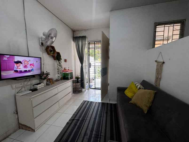 dijual rumah talaga bestari