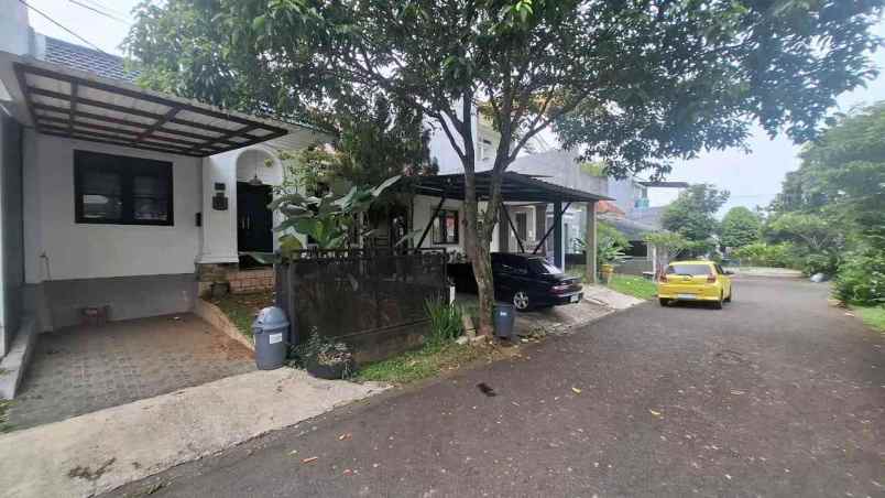 dijual rumah taman besakih sentul city