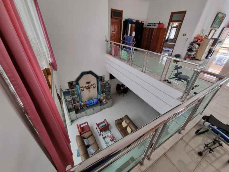dijual rumah taman harapan indah jelambar
