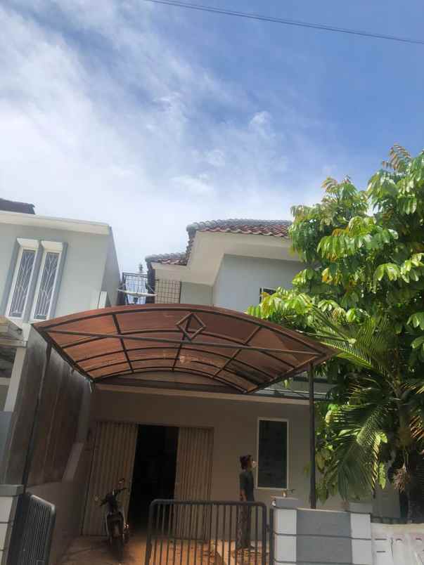 dijual rumah taman modern cakung