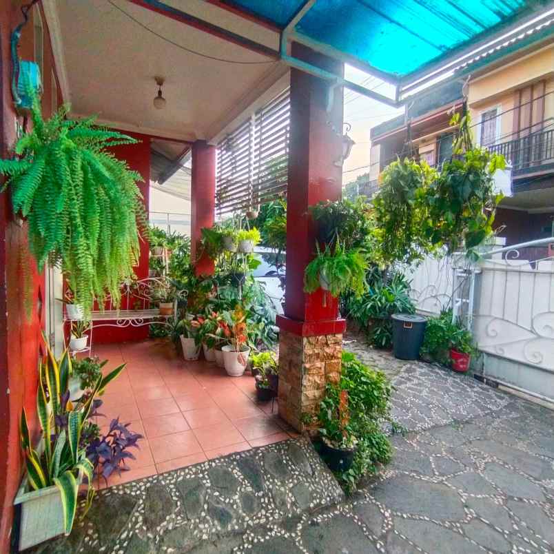 dijual rumah tanjung barat