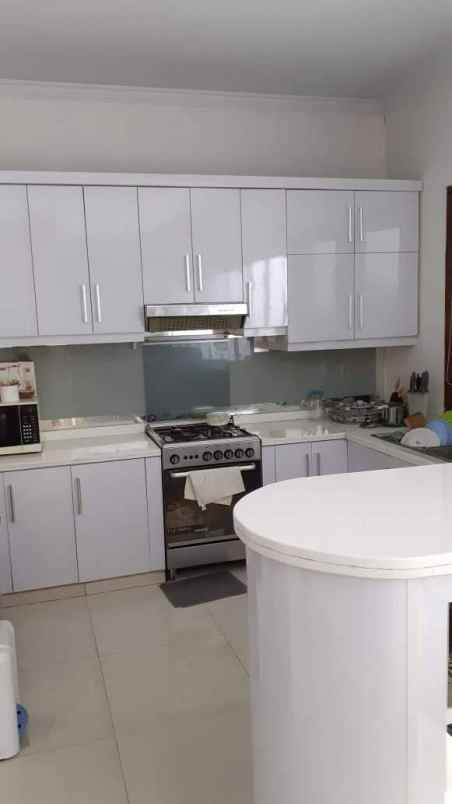 dijual rumah tanjung barat