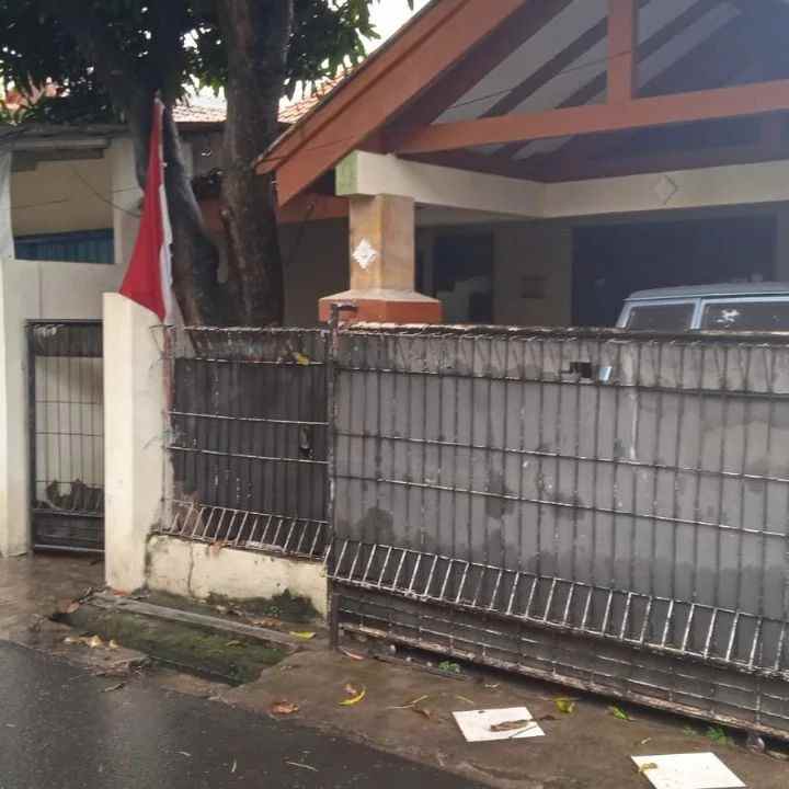 dijual rumah tanjung barat jakarta selatan