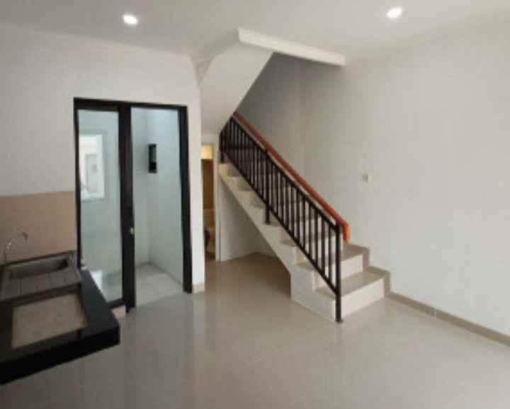 dijual rumah tanjung barat jakarta selatan