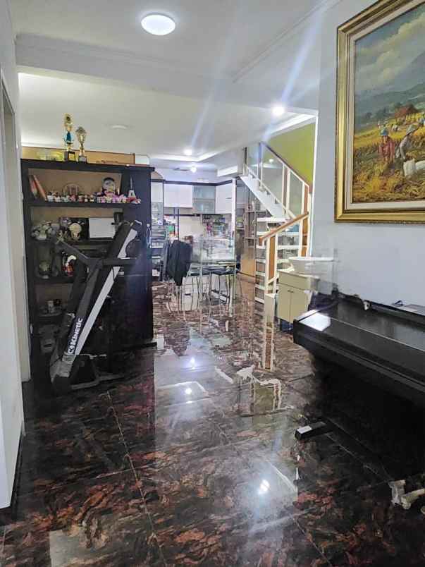 dijual rumah tatar jingganagara kota