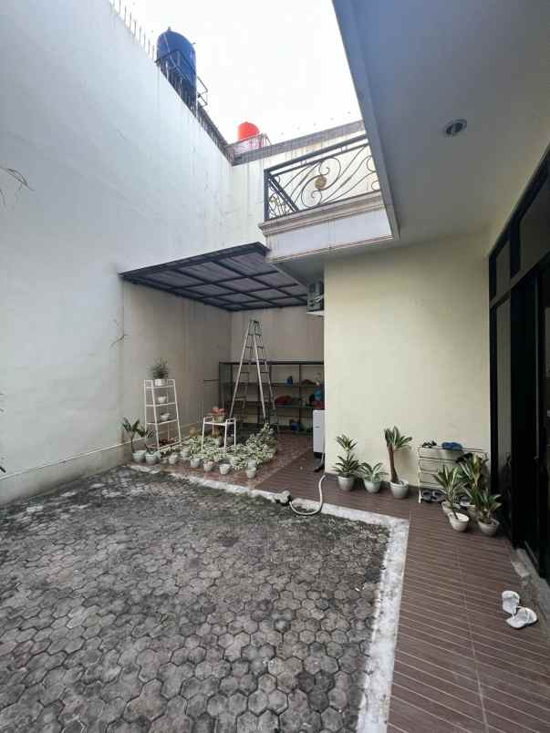 dijual rumah tebet timur