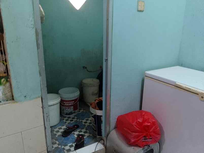 dijual rumah temas