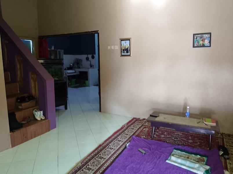 dijual rumah temas