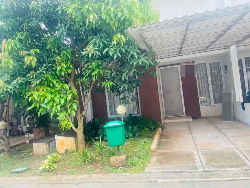 dijual rumah terawat lokasi di serpong garden