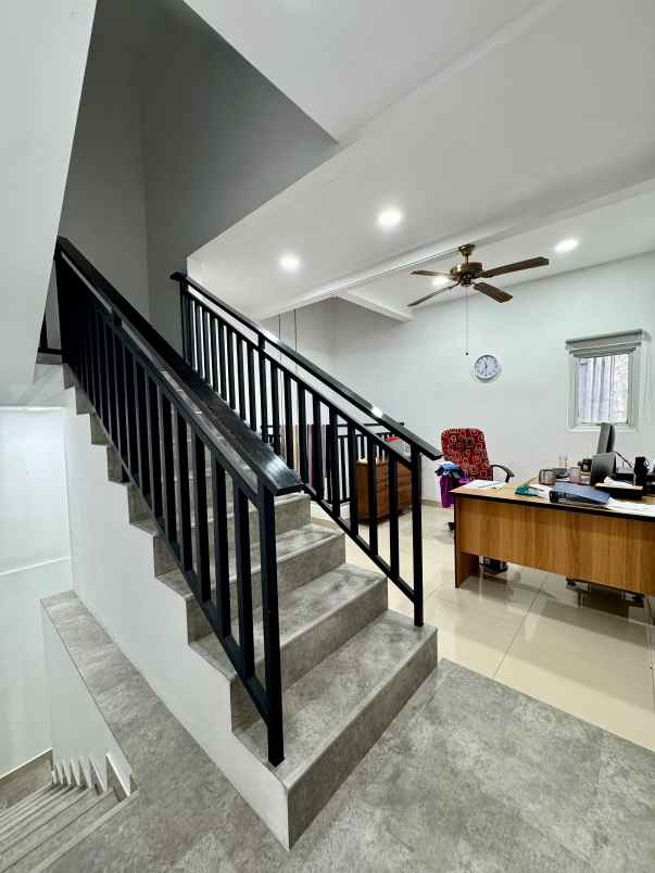 dijual rumah the riverville