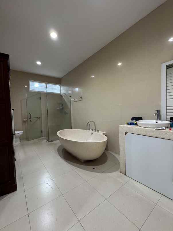 dijual rumah the riverville