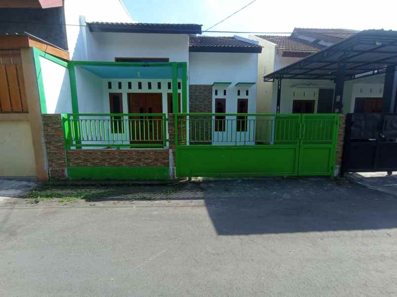 dijual rumah timur pamella 7 purwomartani