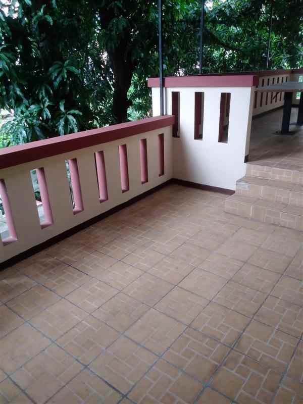 dijual rumah tomang grogol petamburan