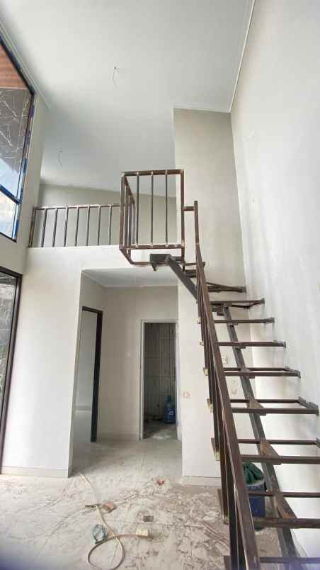 dijual rumah type mezzanine cluster nusantara 2