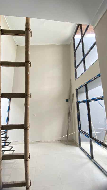 dijual rumah type mezzanine cluster nusantara 2