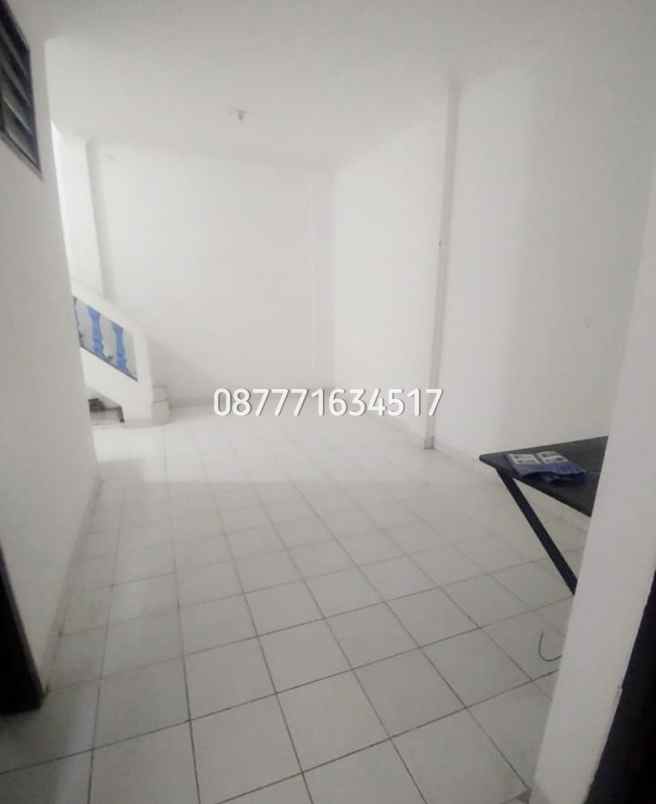 dijual rumah villa melati mas