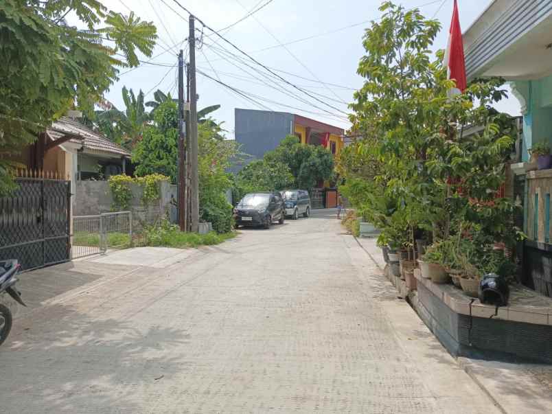 dijual rumah villa mutiara gading 3