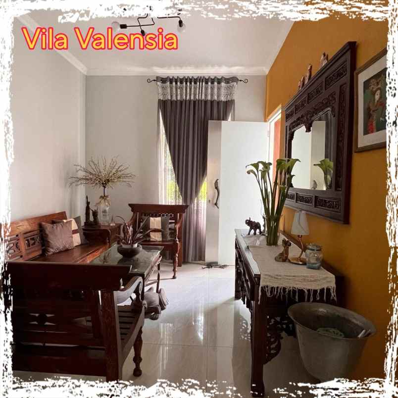 dijual rumah villa valensia