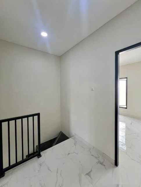 dijual rumah virgo