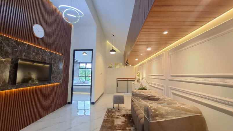 dijual rumah wedomartani kec ngemplak