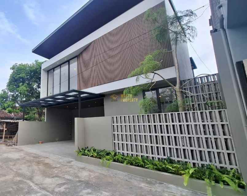 dijual rumah wedomartani ngemplak