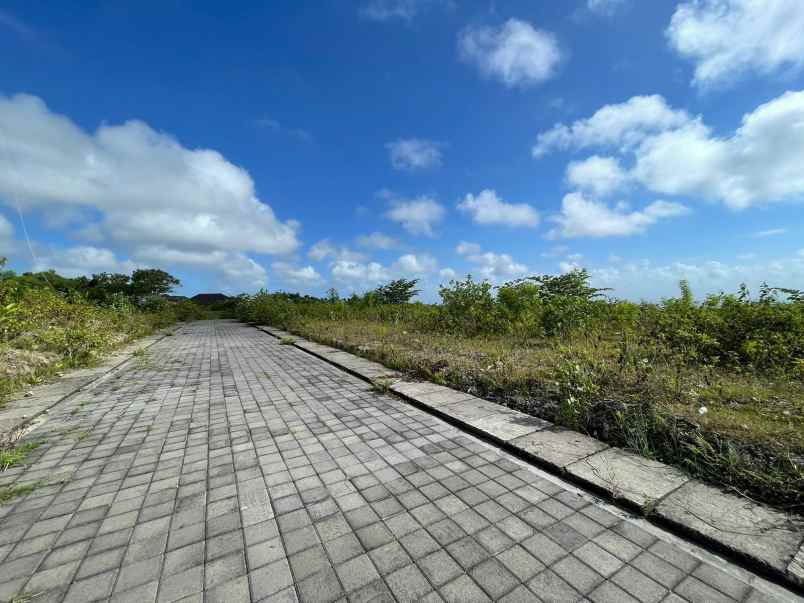 dijual tanah jalan nusa dua kuta badung