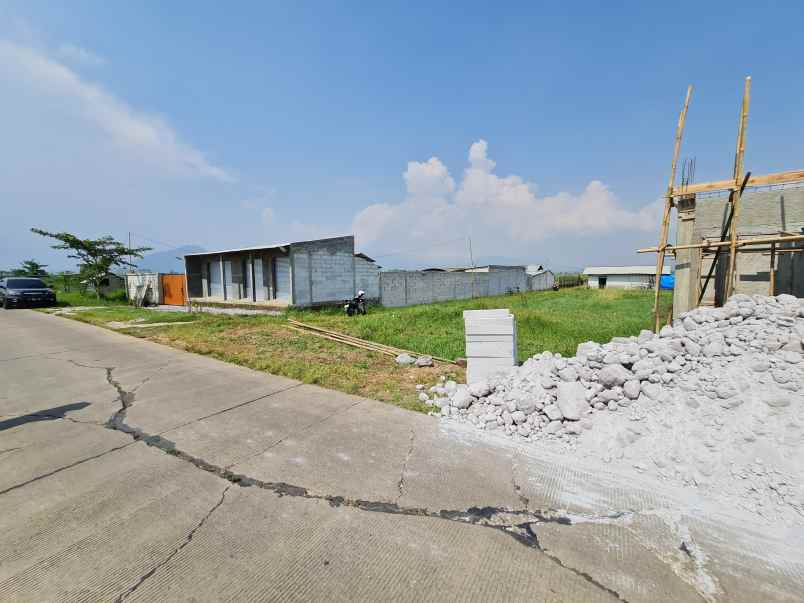 dijual tanah jelegong kec rancaekek