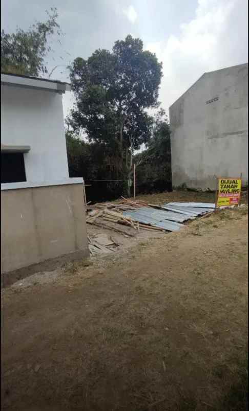 dijual tanah jl cihanjuang70