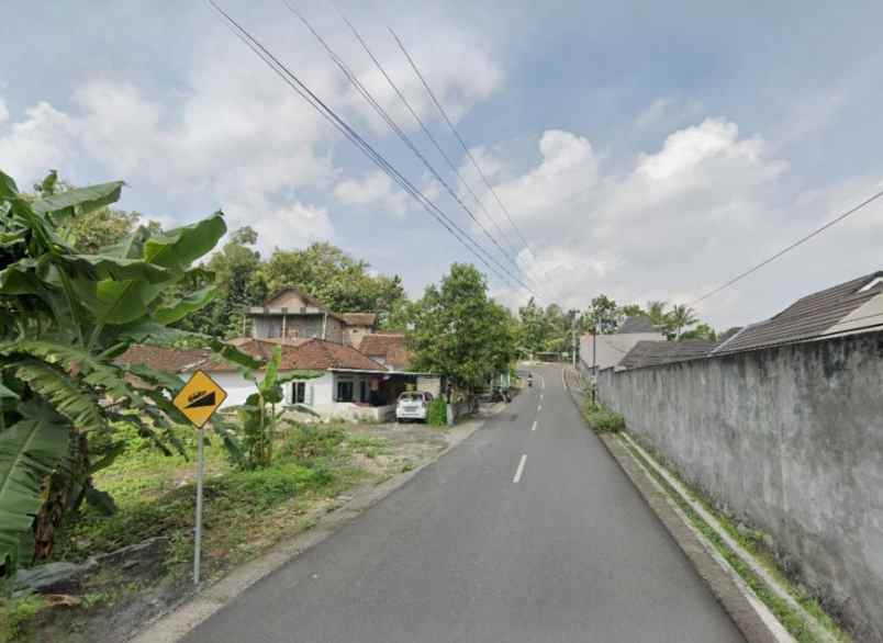 dijual tanah jl jatisawit balecatur