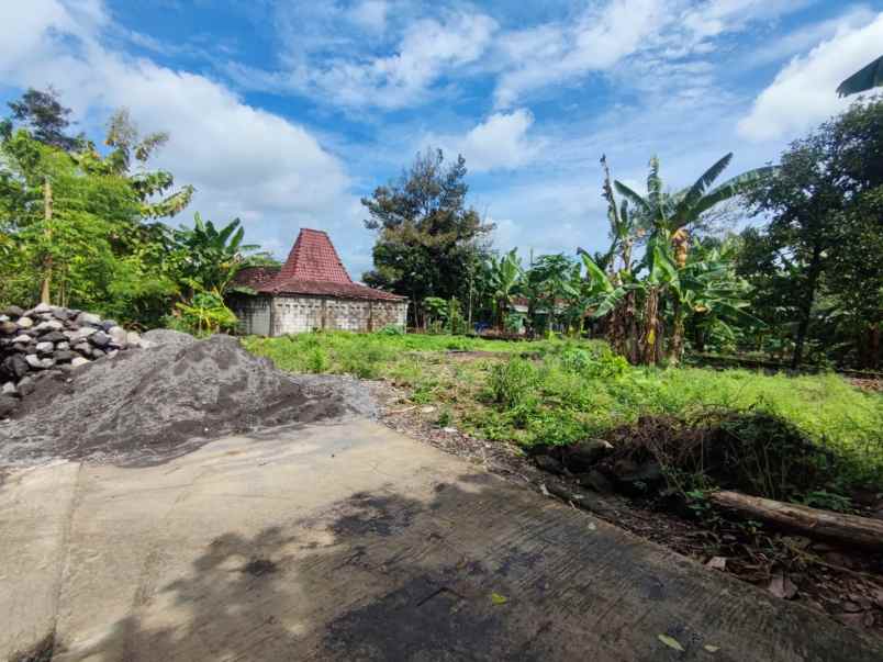 dijual tanah jl kebon agung margodadi