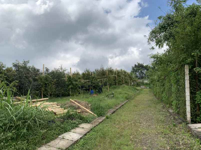 dijual tanah jl mekarwangi sariwangi