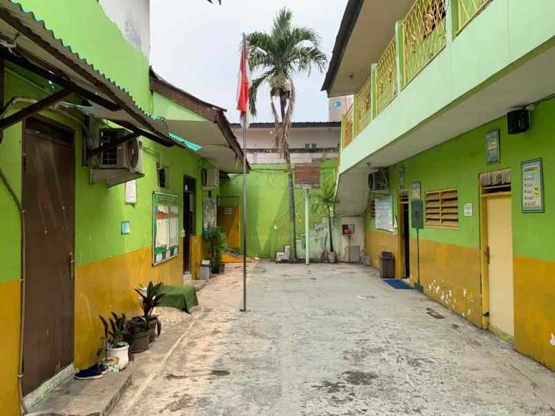 dijual tanah kampung utan ciputat