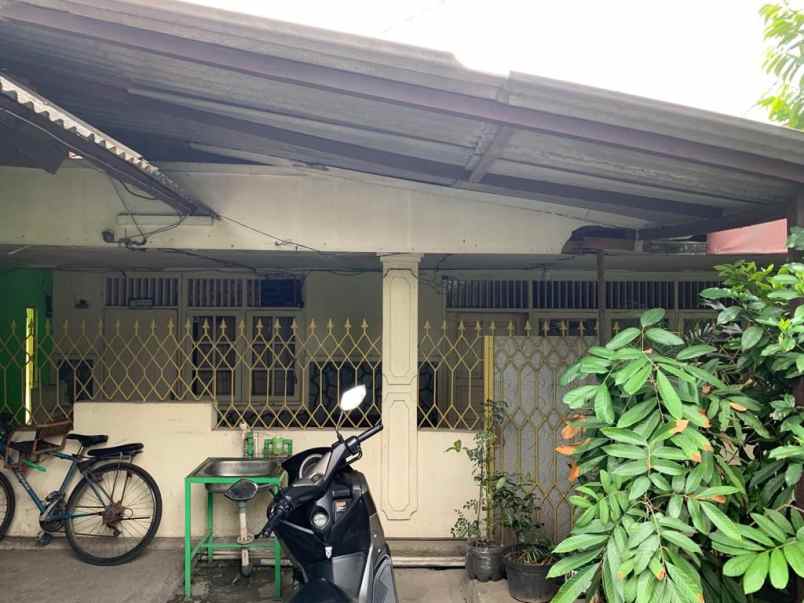 dijual tanah kampung utan ciputat