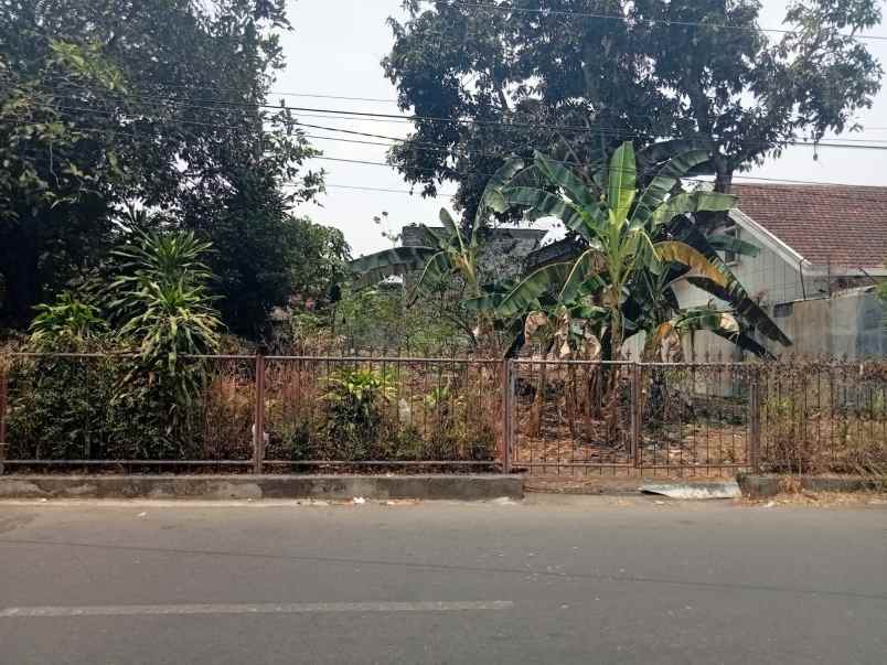 dijual tanah mantrijeron