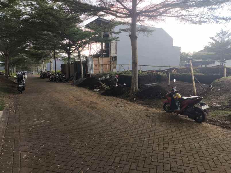 dijual tanah palm valley araya