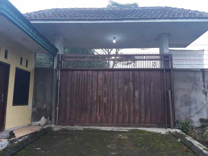 dijual tanah pujon lor