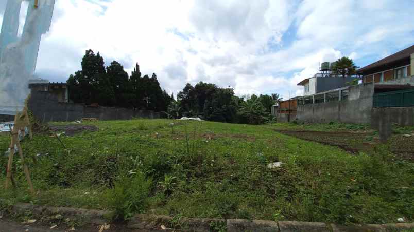 dijual tanah setiabudi sayap