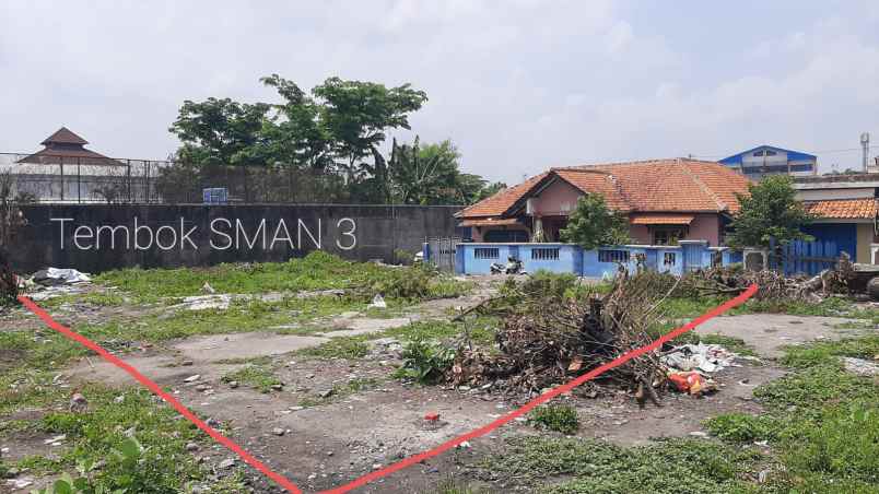 dijual tanah shm strategis