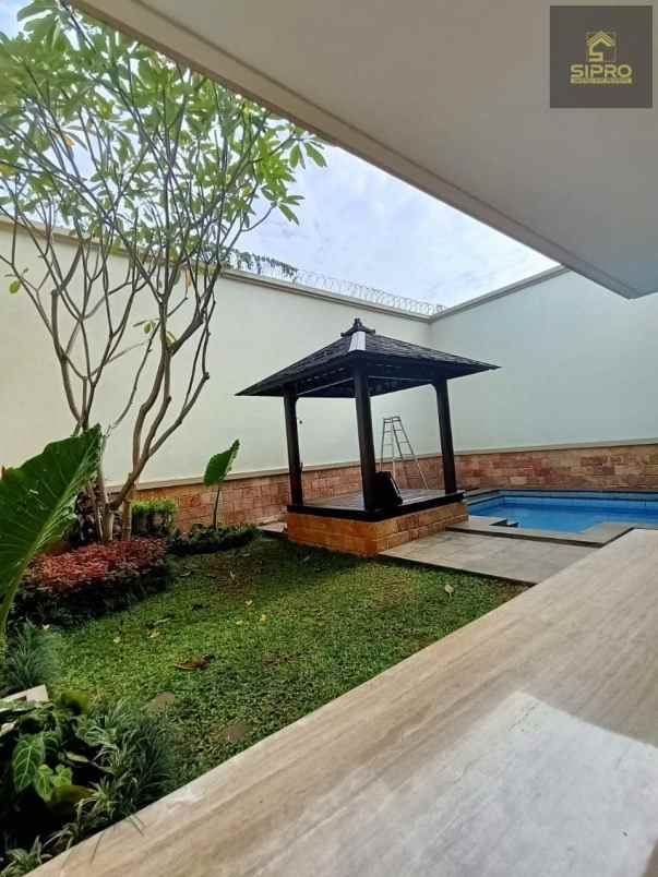 dijual townhouse siap huni di pejaten jakarta seelatan