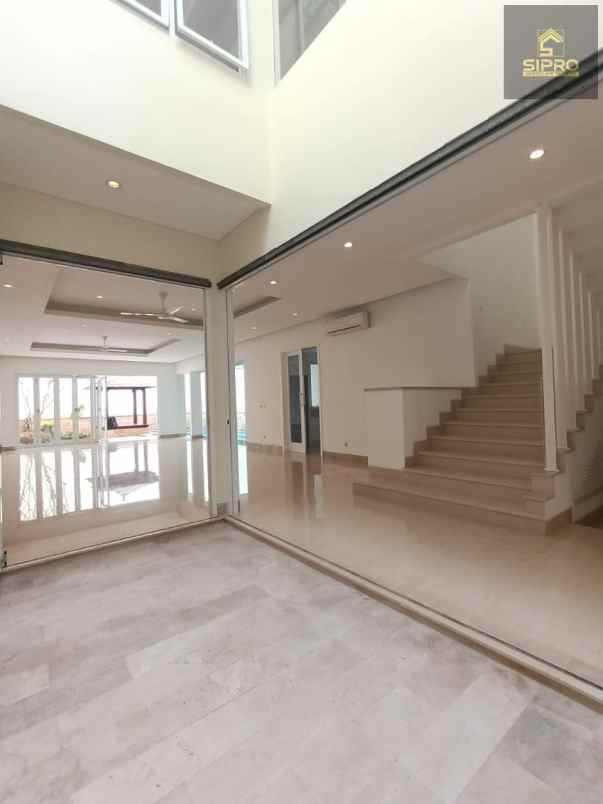 dijual townhouse siap huni di pejaten jakarta seelatan