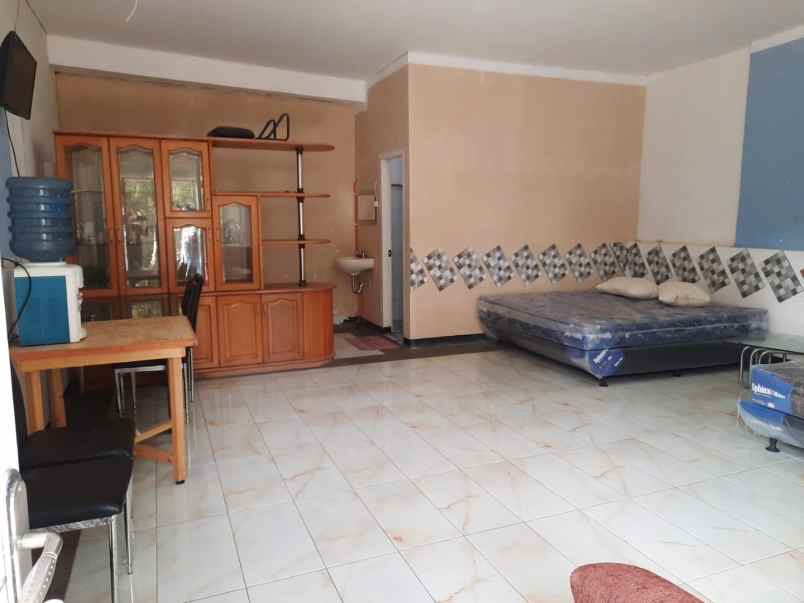 dijual villa jalan pakancilan kuta