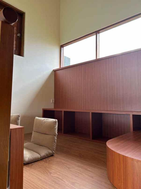 dijual villa jl raya munggu munggu kec