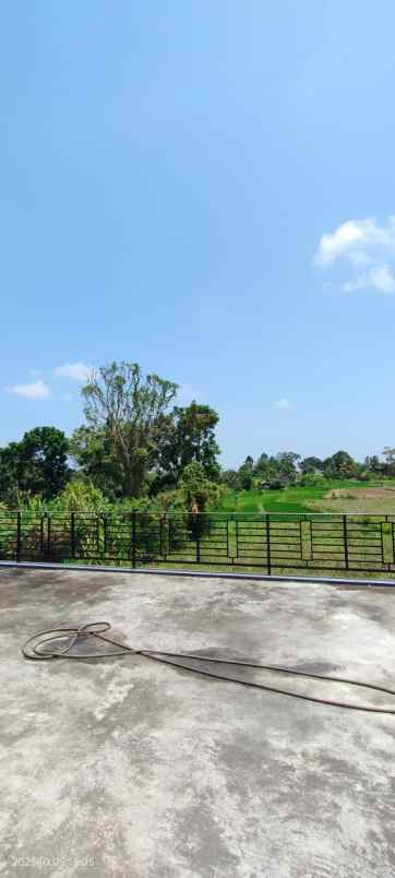 dijual villa lantai 2 lokasi ubud bali