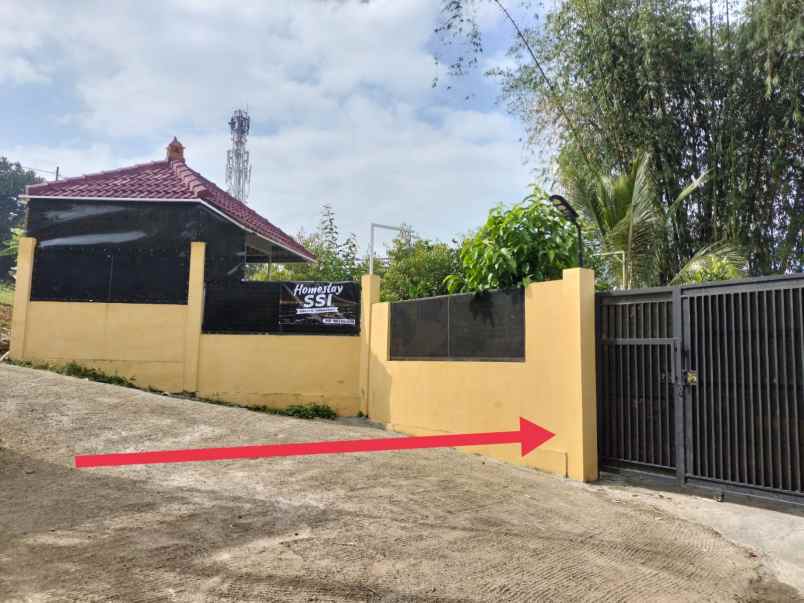 dijual villa sekehonje cilengkrang