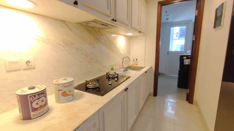 disewakan apartemen apt the kensinginton royal