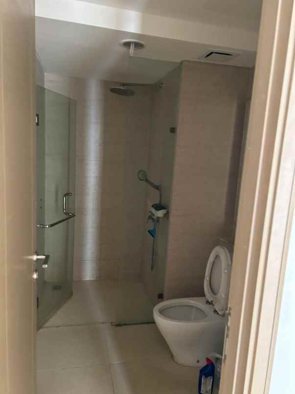 disewakan apartemen pantai indah kapuk