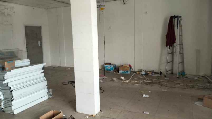 disewakan ruko gudang kantor jl pisangan sattrimekar
