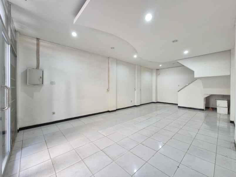 disewakan ruko gudang kantor surabaya