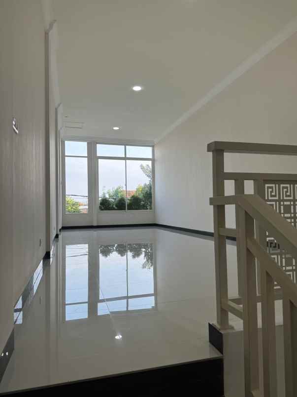 disewakan ruko manukan tengah surabaya